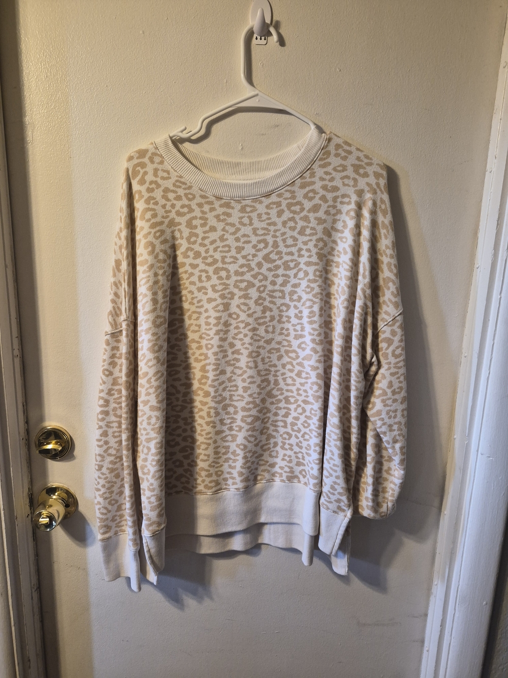 Time and Tru Cream and Beige Leopard-Print Crewneck Sweater